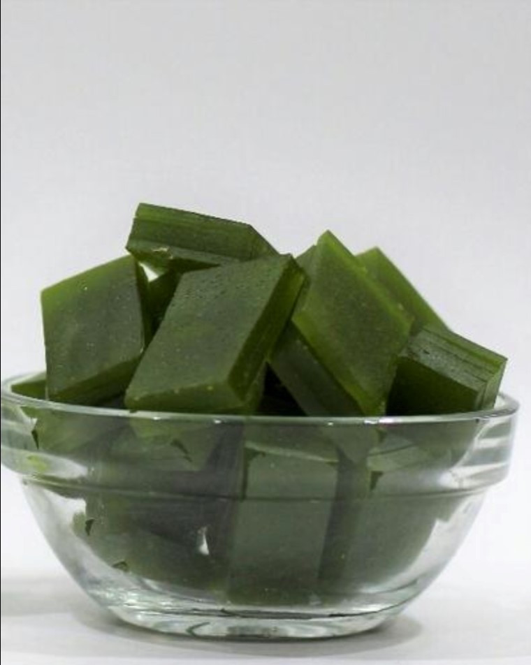 KACHI KERI AAM PAPAD